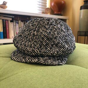 Men's Classic NEWSBOY HAT w/Snap Brim! Black & White Herringbone. (One Size)